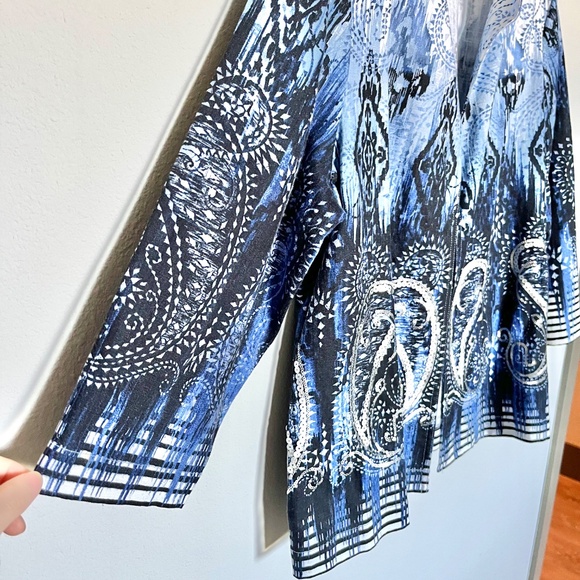 Chico's Linen-Blend Blue Ombre Sequin Paisley Open front Jacket Size 3 - Picture 5 of 9